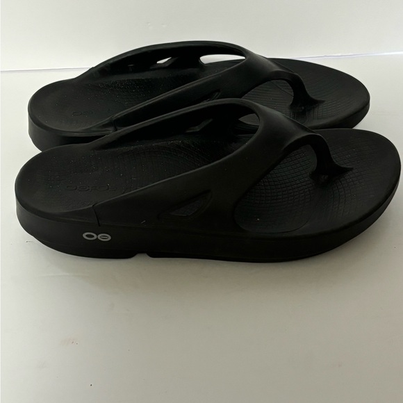 OOFOS OOriginal Recovery Sandals Flip Flops Comfort Black 39 men 6 / women 8 - Picture 1 of 7